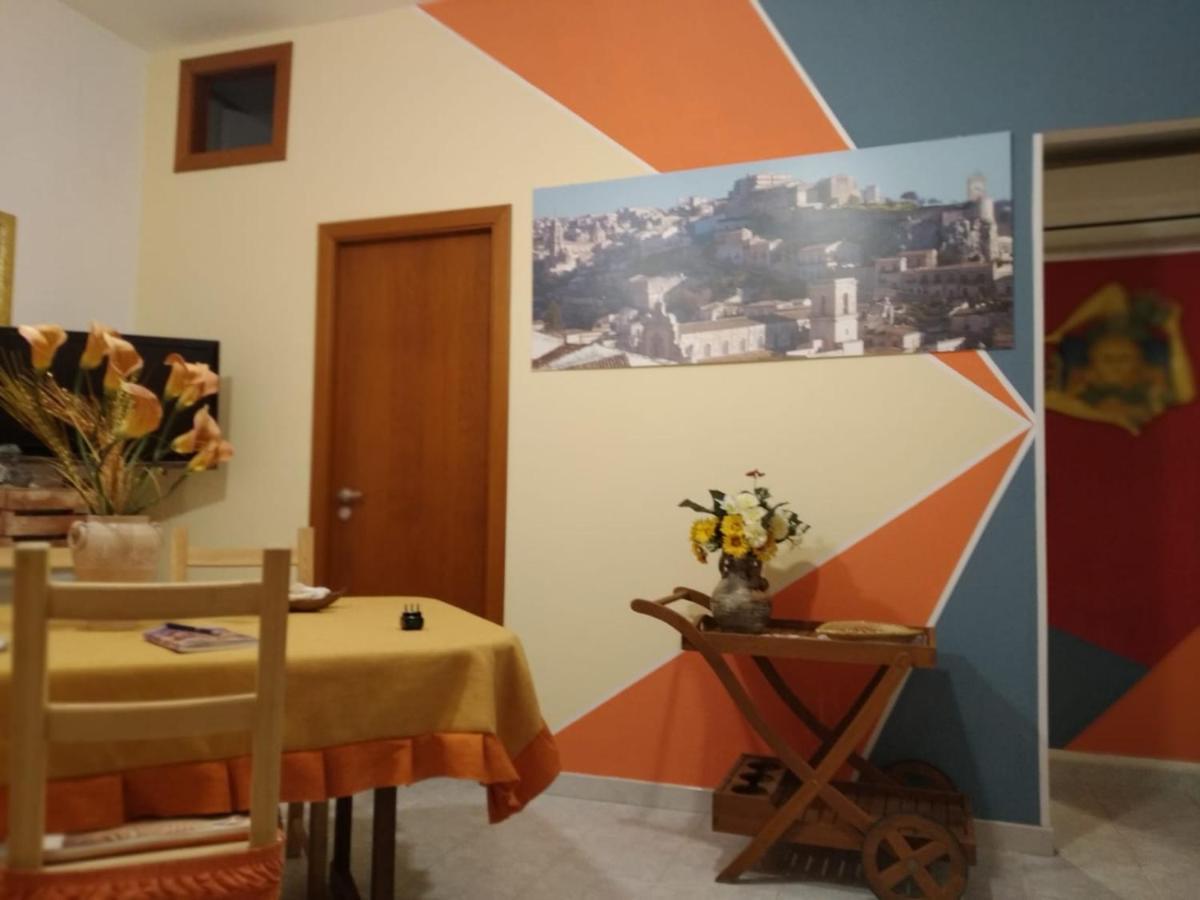 La Casa Di Pina Lejlighed Modica Eksteriør billede